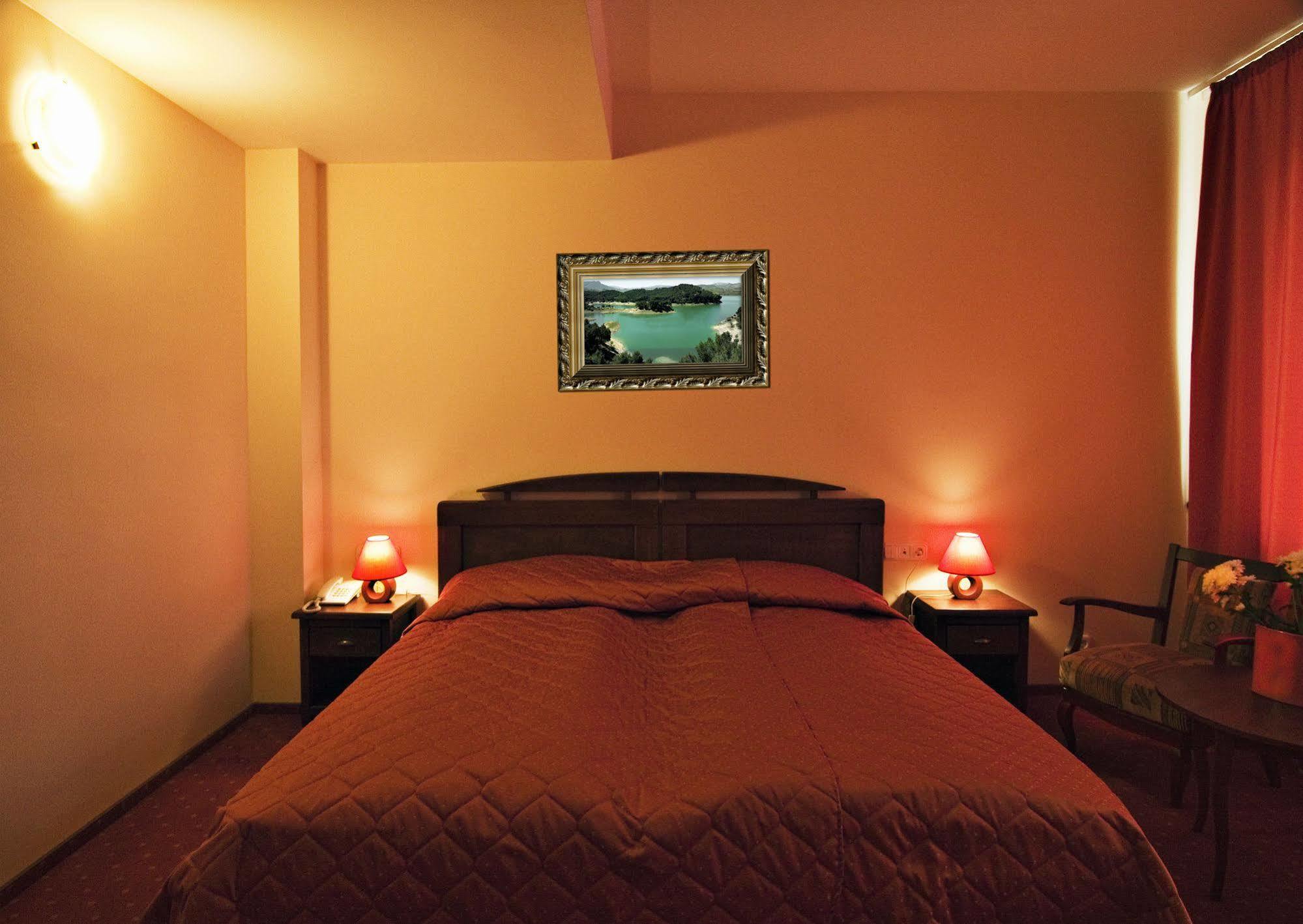 Hotel Floris 케이아 외부 사진